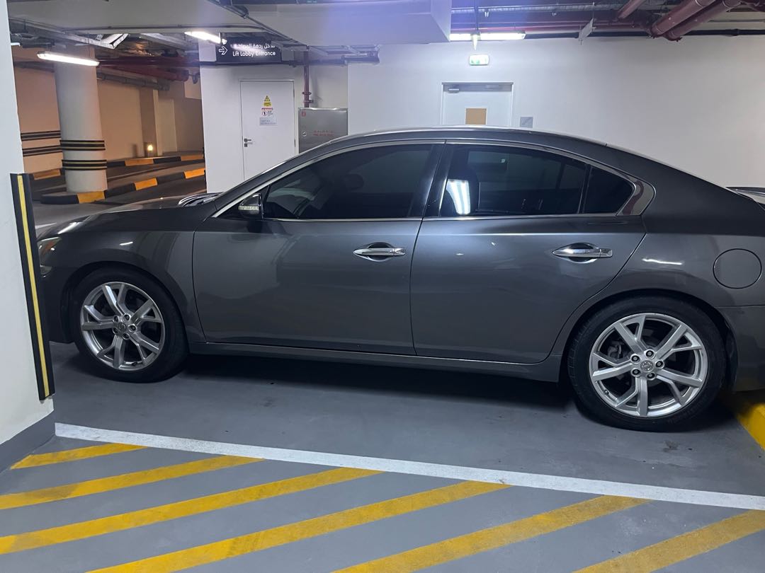 Car Image 2015 NISSAN MAXIMA SL