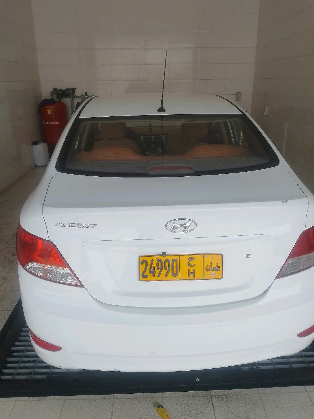 Car Image 2014 HYUNDAI ACCENT SE