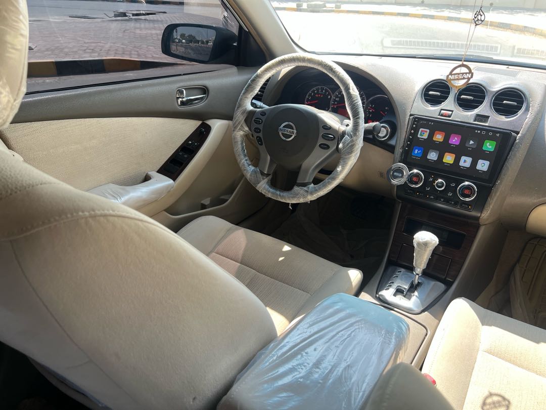 Car Image 2010 NISSAN ALTIMA S