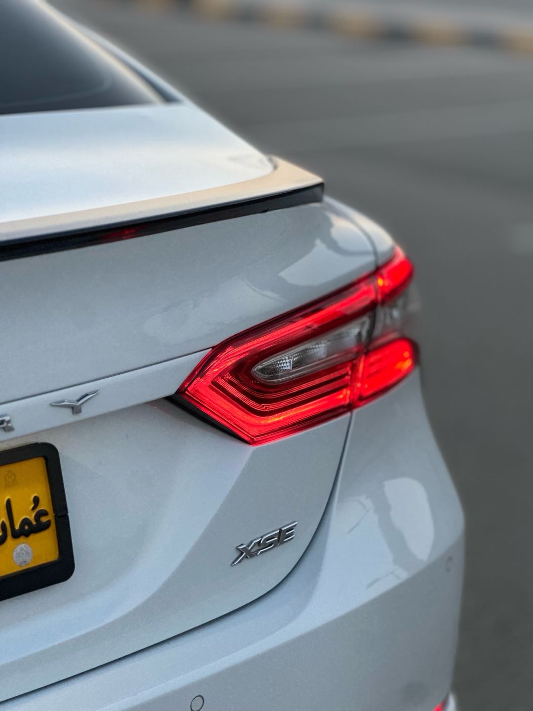 Car Image 2019 TOYOTA CAMRY XSE