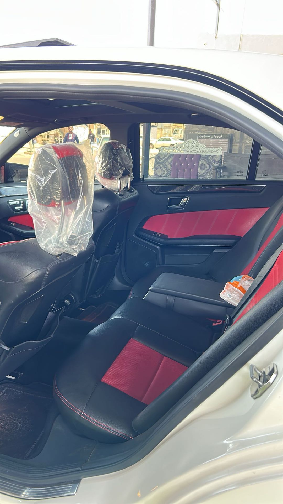Car Image 2012 MERCEDES E Class 350