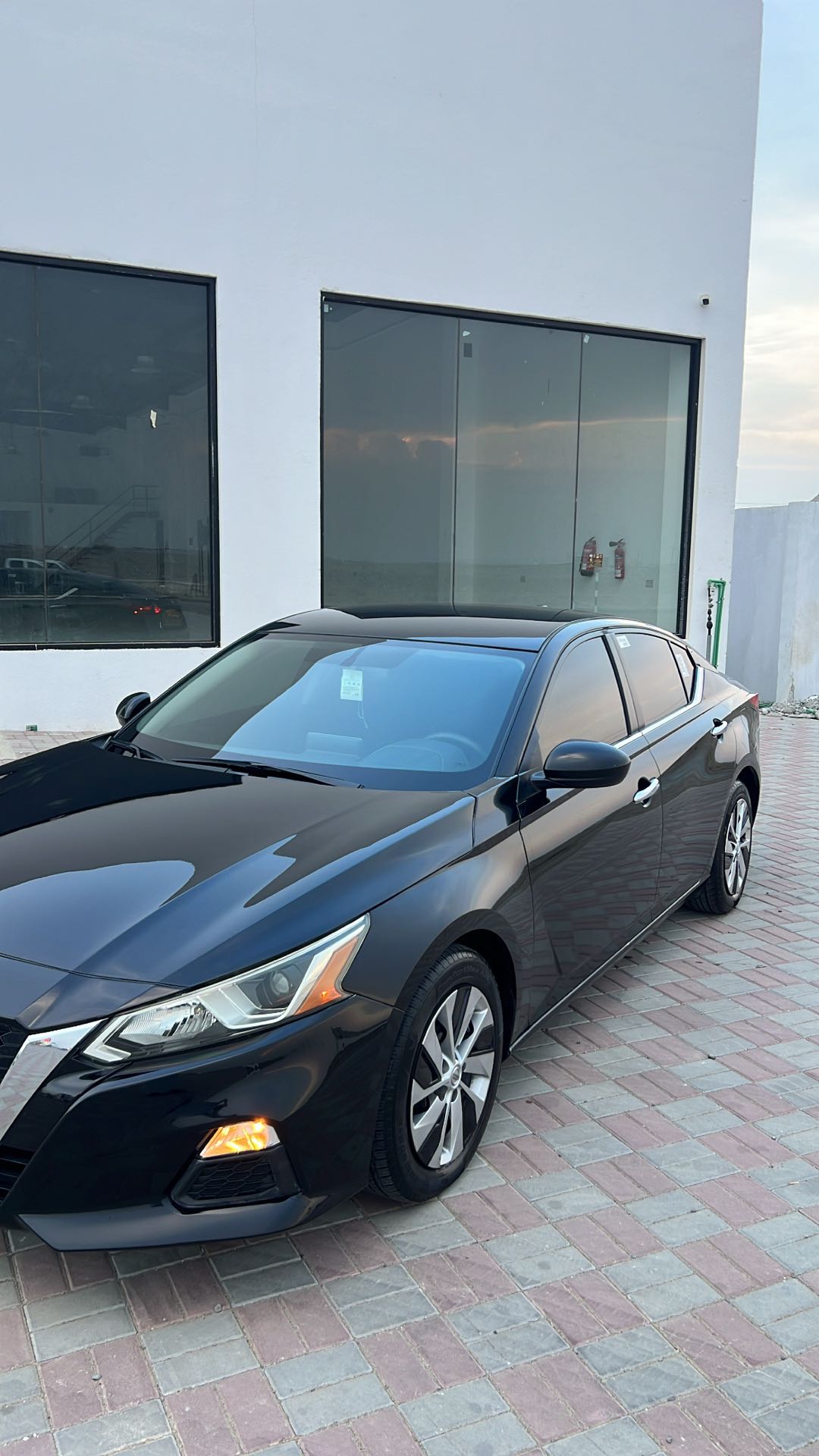 Car Image 2020 NISSAN ALTIMA SV