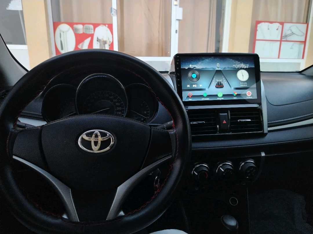 Car Image 2016 TOYOTA YARIS 1.5