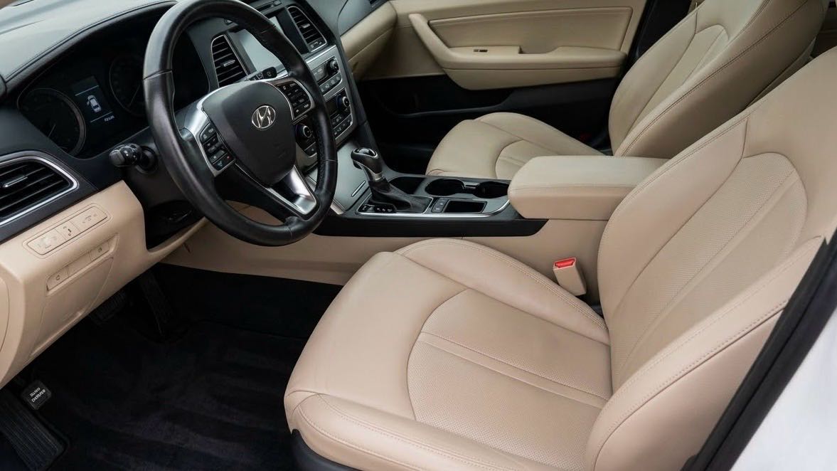 Car Image 2018 HYUNDAI SONATA LIMITED