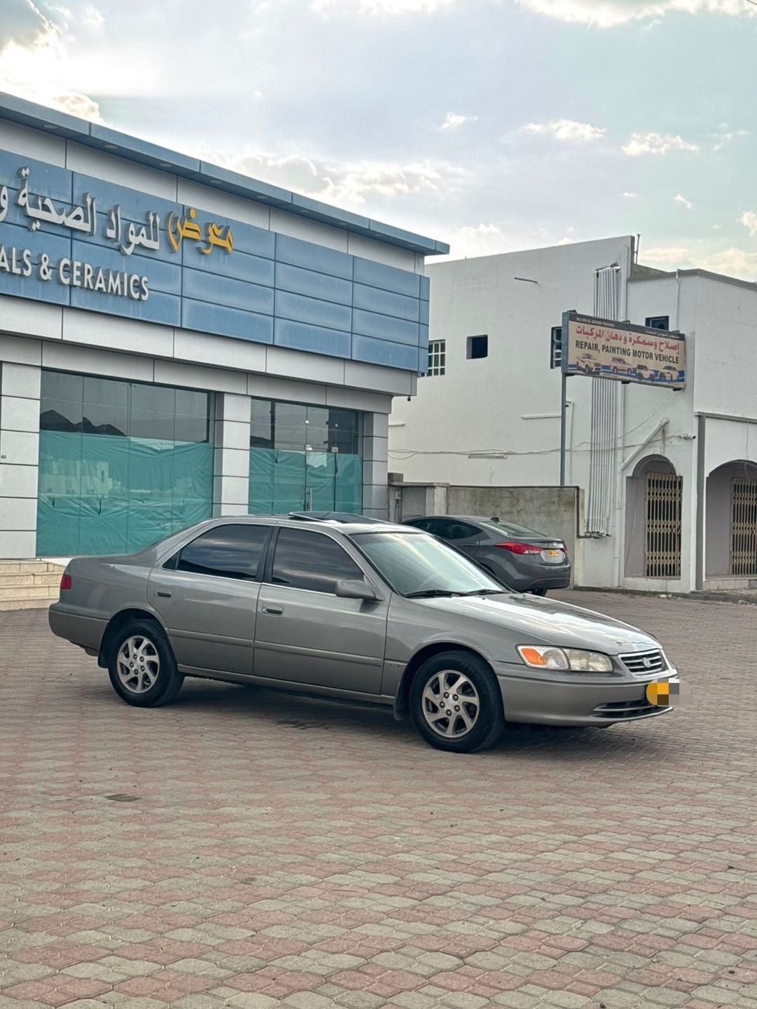 Car Image 2000 TOYOTA CAMRY SE