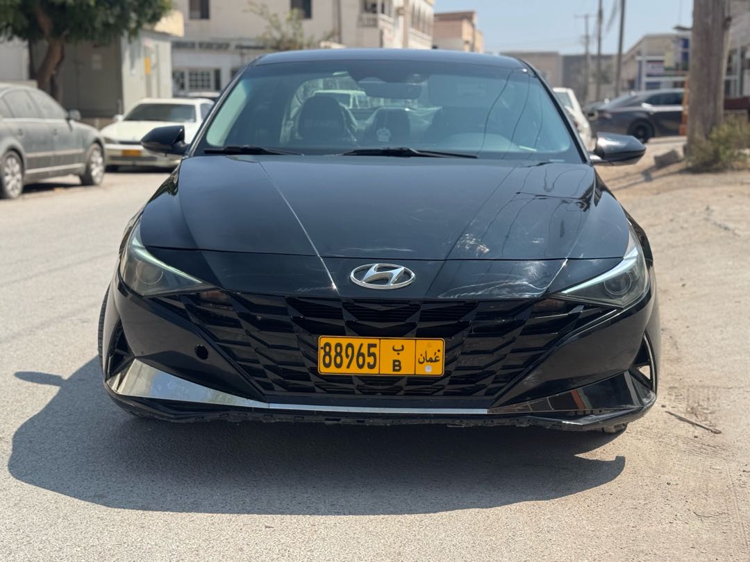 Car Image 2021 HYUNDAI ELANTRA SEL