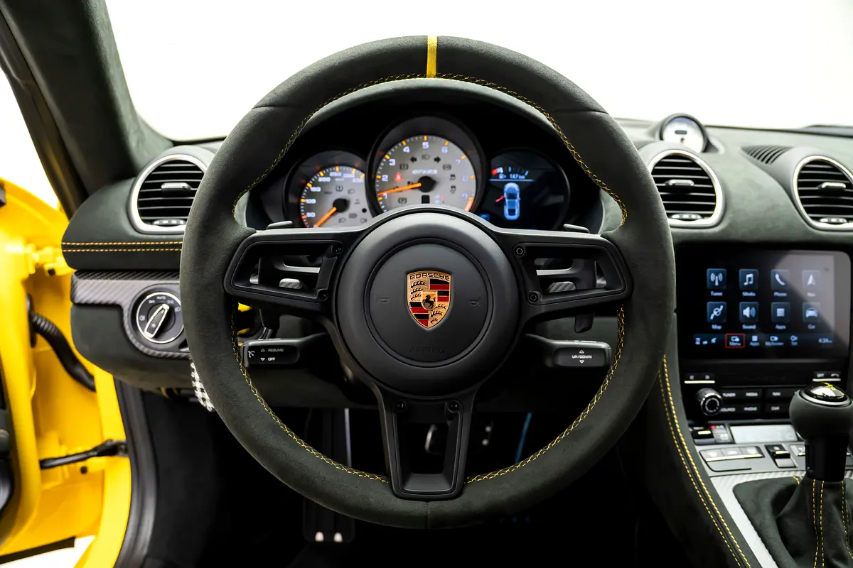 Car Image 2024 PORSCHE 718 / CAYMAN GT4 RS
