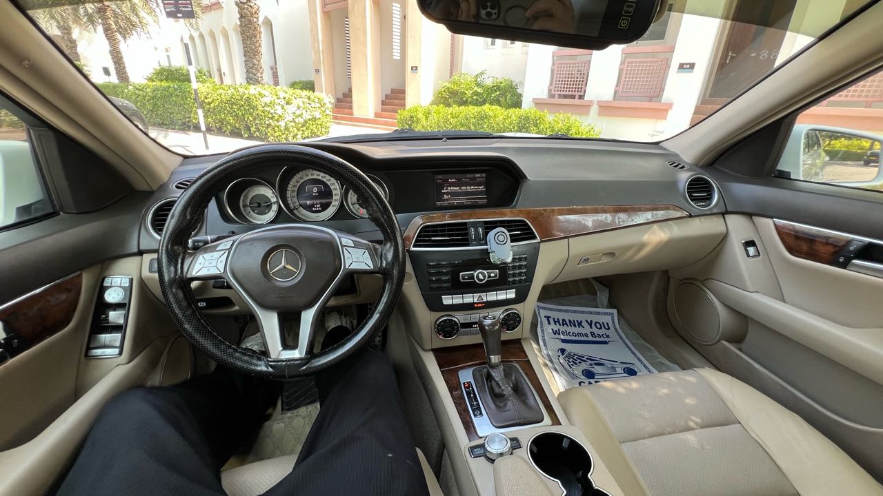 Car Image 2013 MERCEDES C Class 250