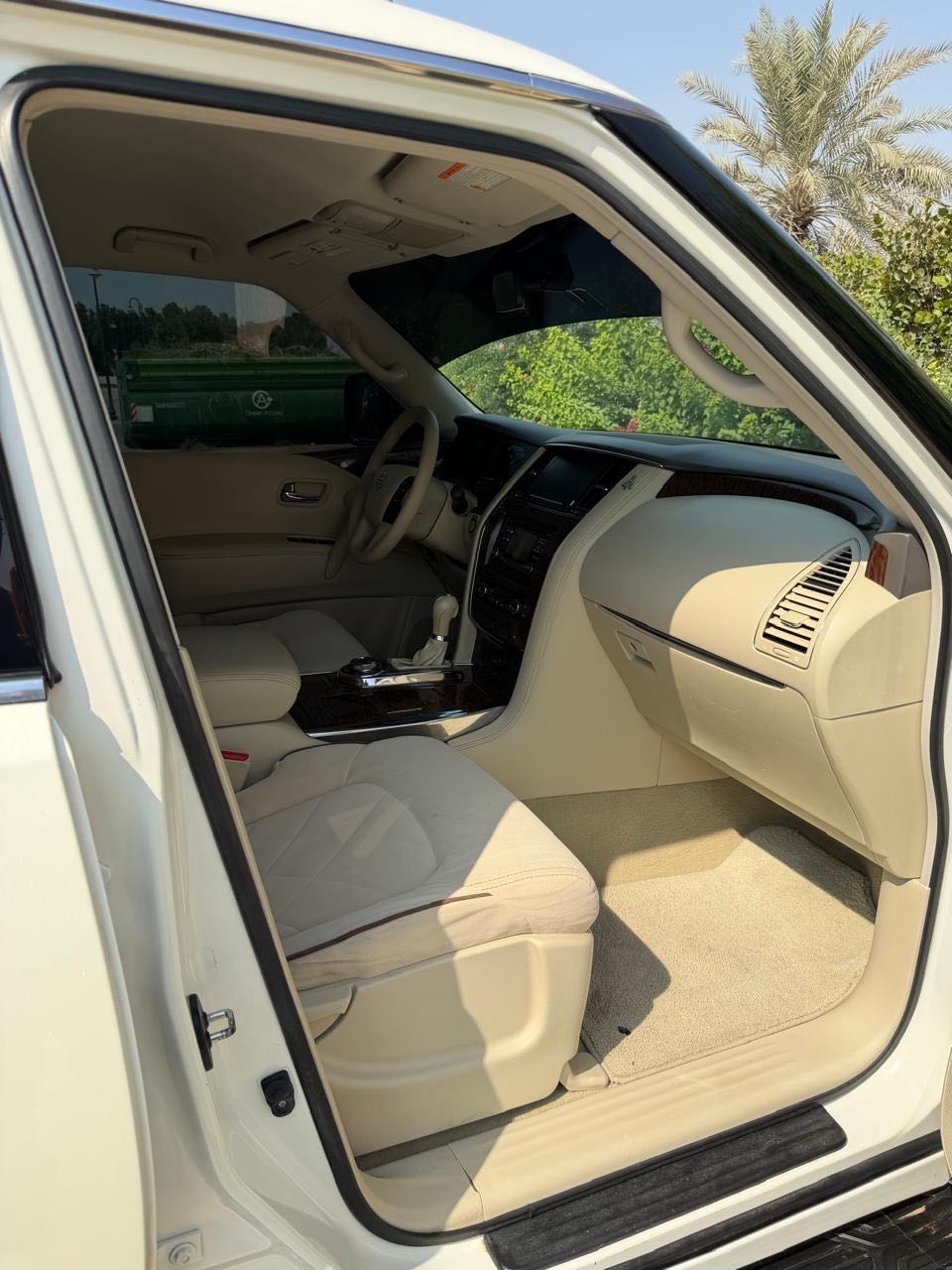 Car Image 2016 NISSAN PATROL SE