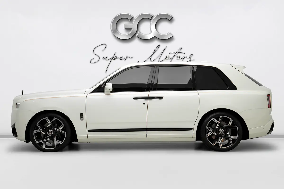 Car Image 2026 ROLLS ROYCE CULLINAN 