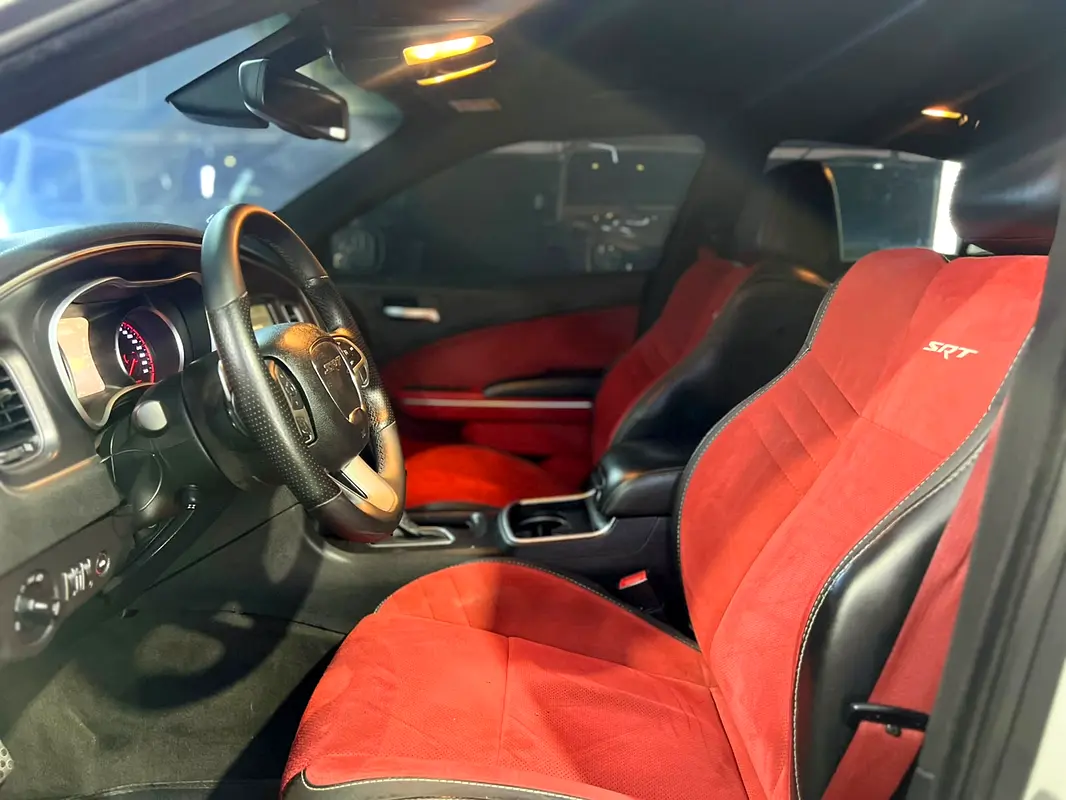 Car Image 2016 DODGE CHARGER SRT 392
