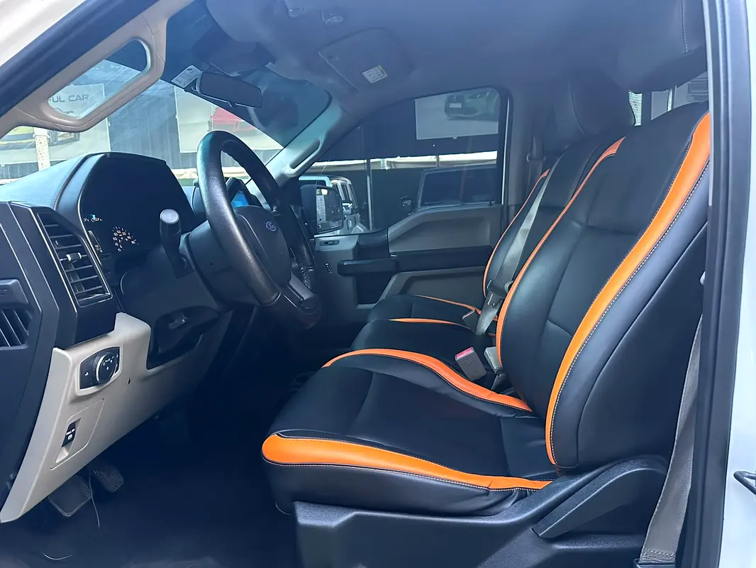 Car Image 2019 FORD F-150 Lariat