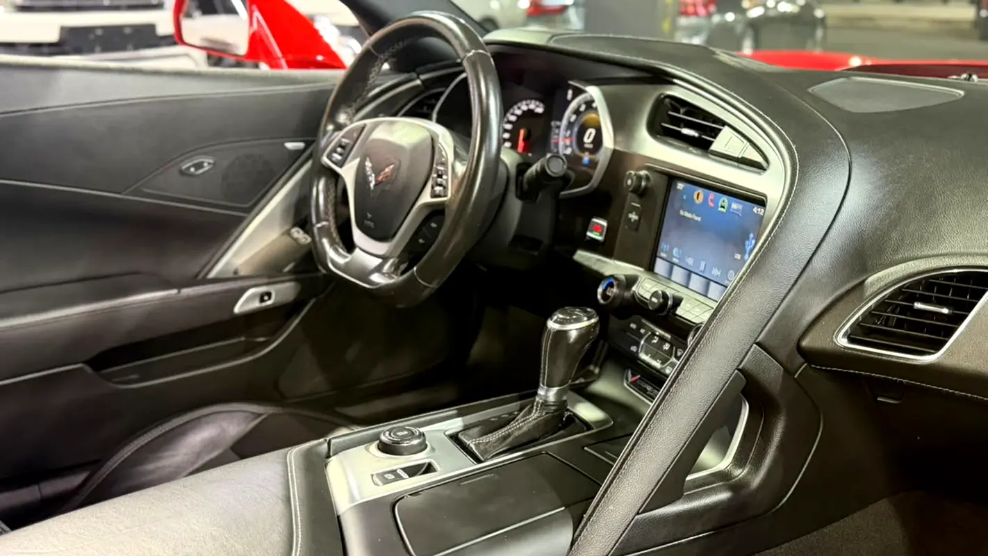 Car Image 2019 CHEVROLET CORVETTE Stingray