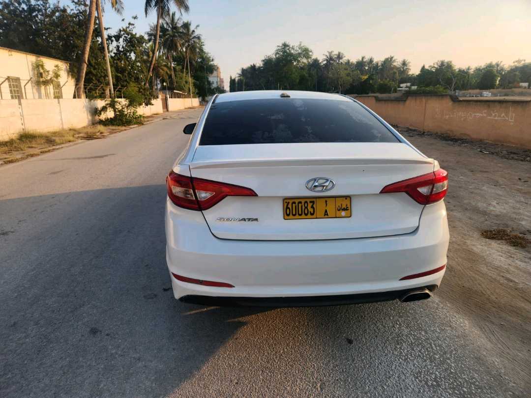 Car Image 2015 HYUNDAI SONATA 