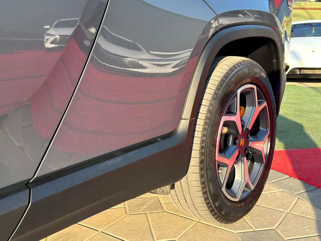 Car Image 2023 RIVIAN R1T 
