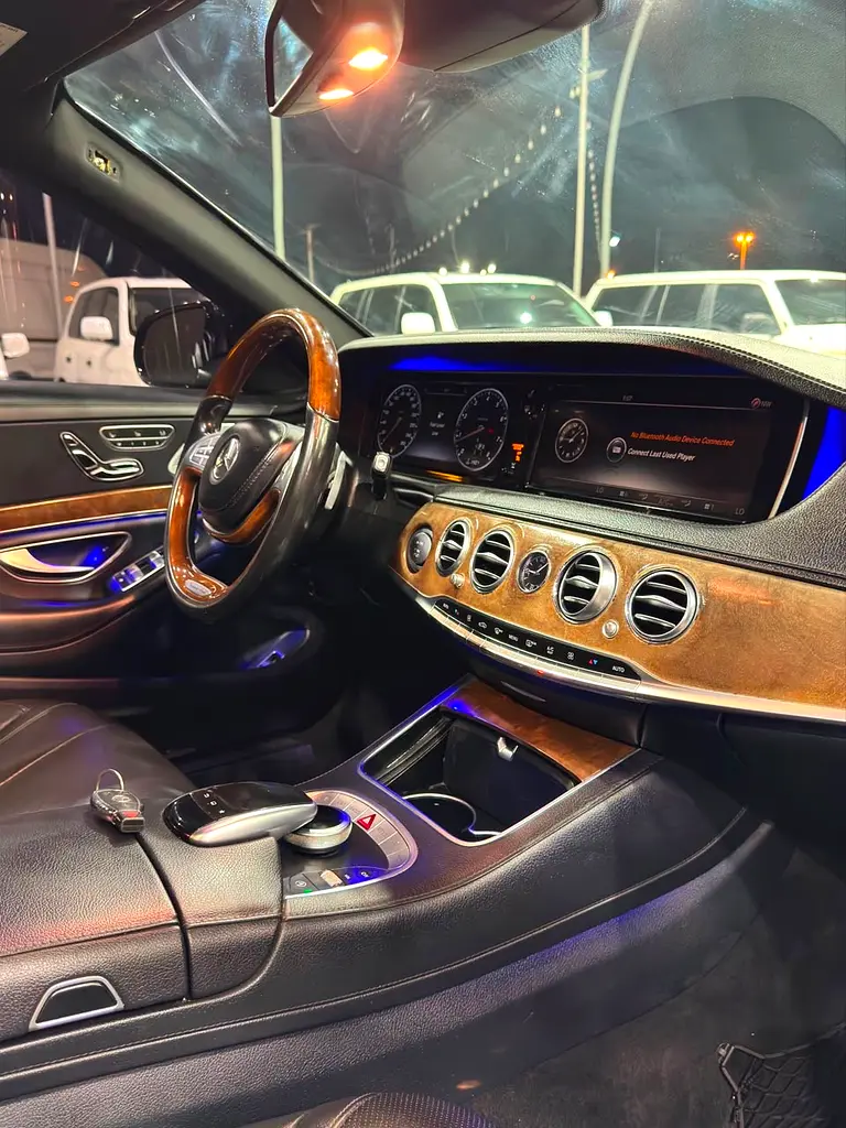 Car Image 2015 MERCEDES S Class 550