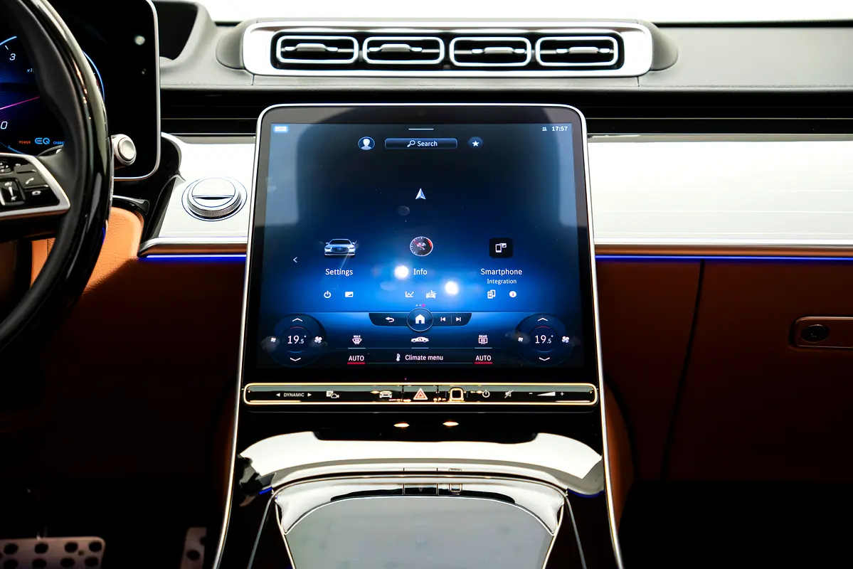 Car Image 2022 MERCEDES S Class 580