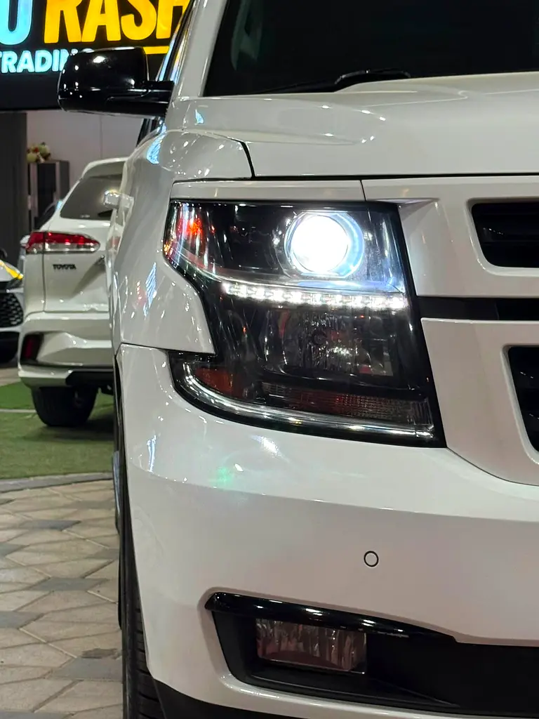 Car Image 2020 CHEVROLET TAHOE High Country