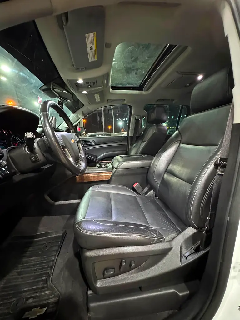 Car Image 2020 CHEVROLET TAHOE High Country