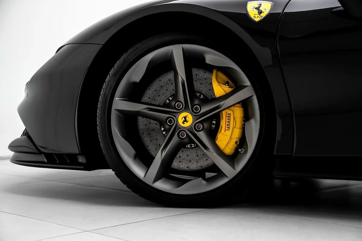 Car Image 2021 FERRARI SF90 