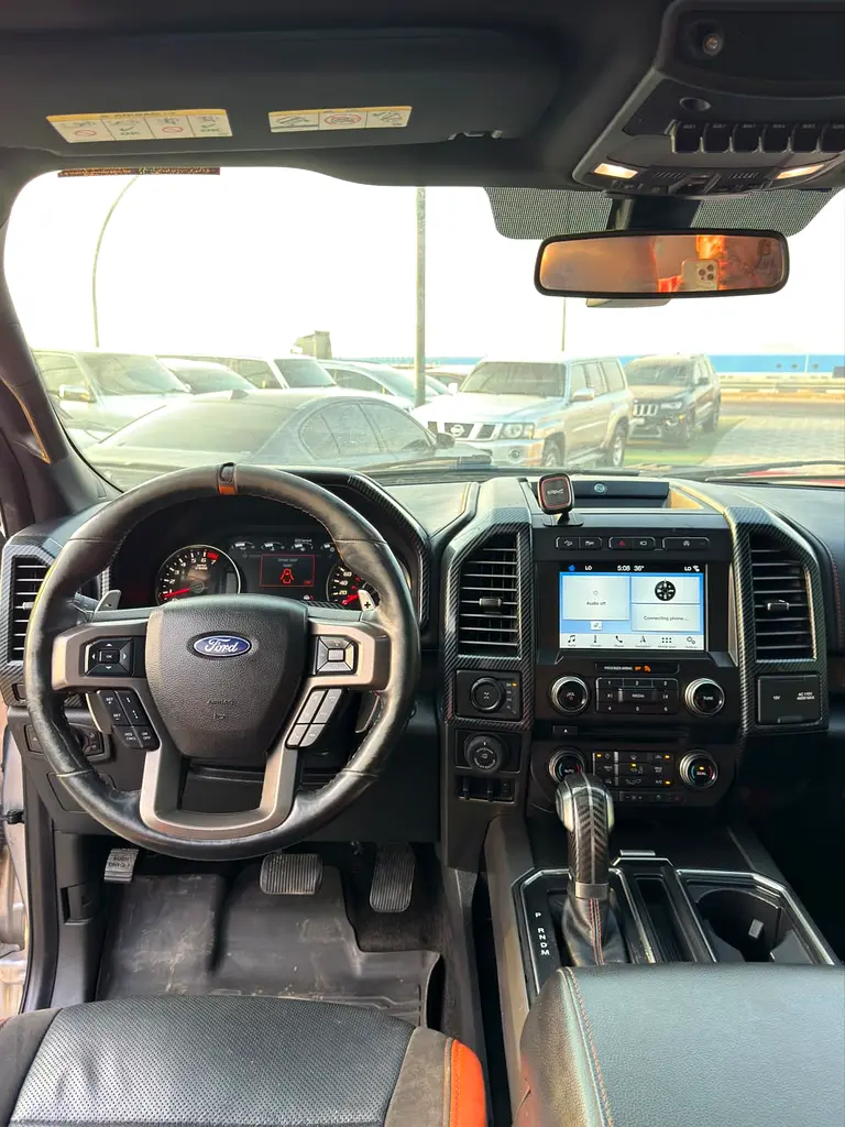 Car Image 2018 FORD F-150 Raptor