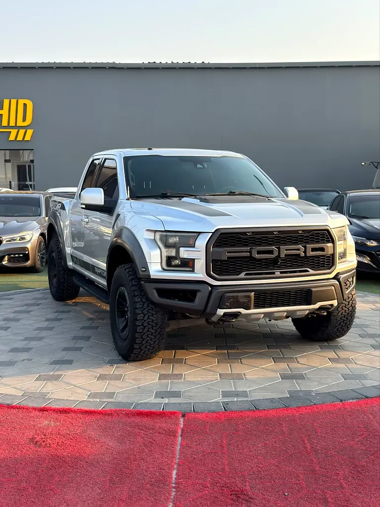 Car Image 2018 FORD F-150 Raptor