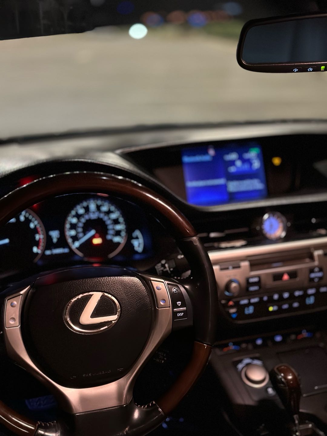 Car Image 2015 LEXUS ES 350