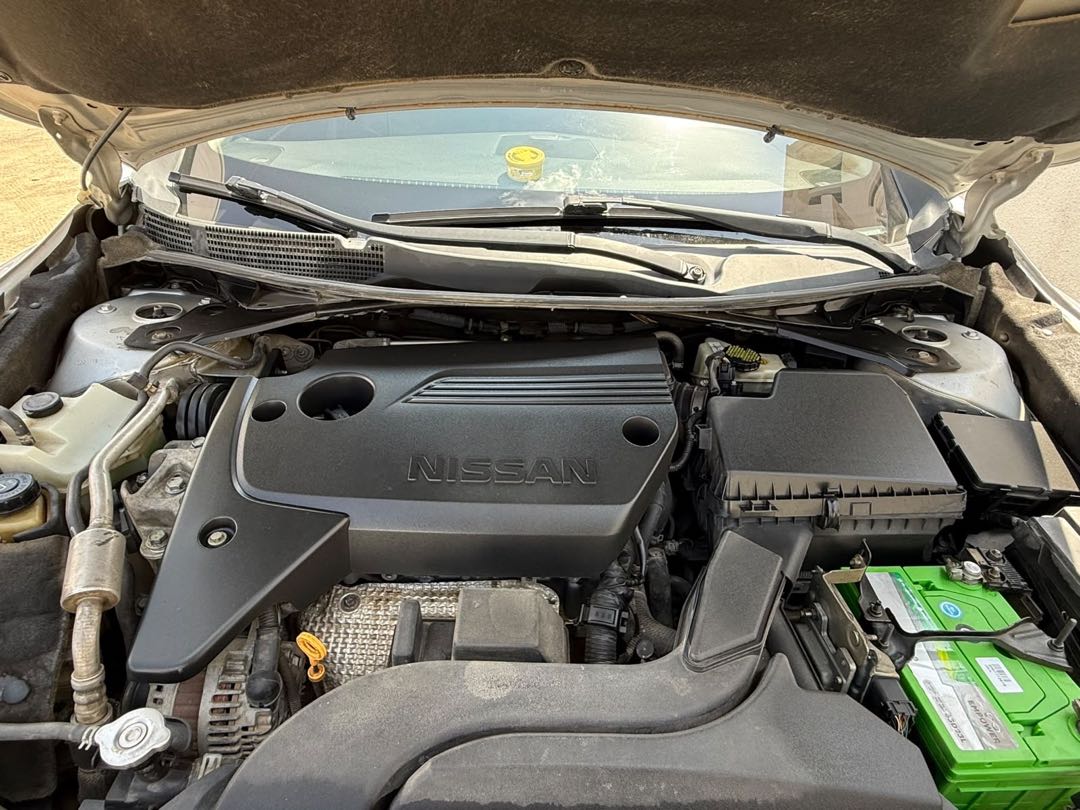 Car Image 2016 NISSAN ALTIMA SL