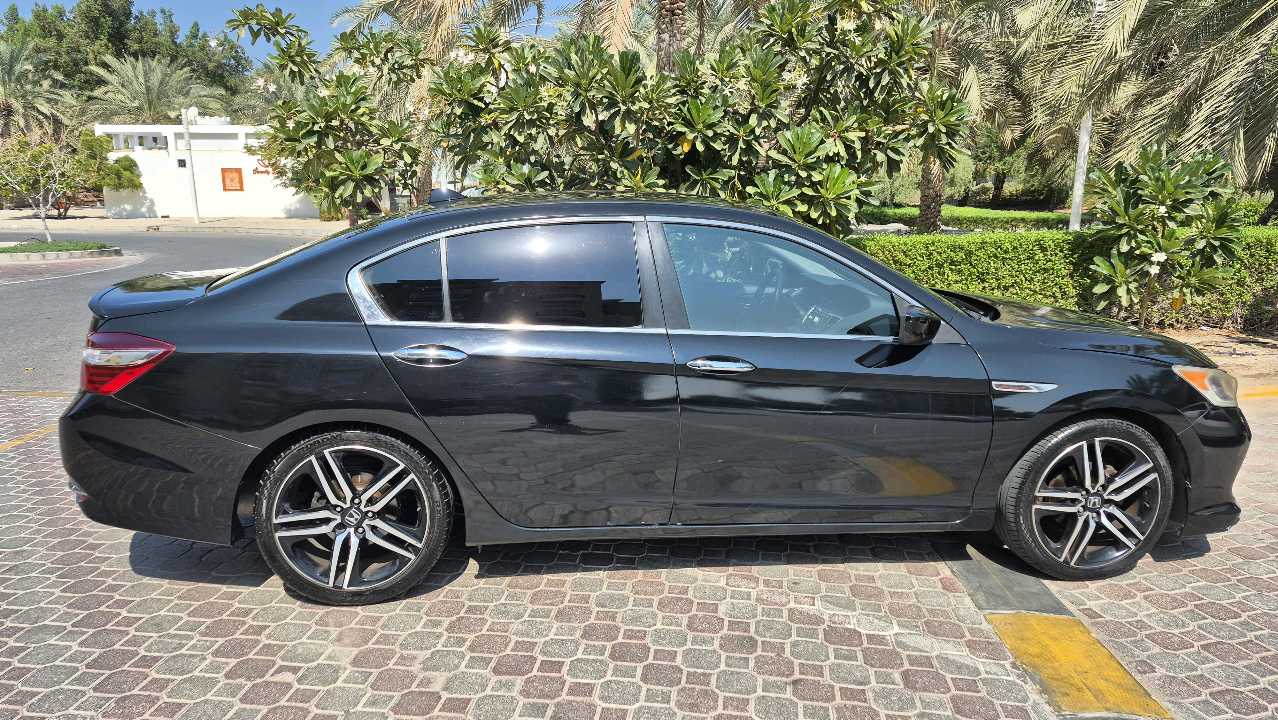 Car Image 2016 HONDA ACCORD SPORT