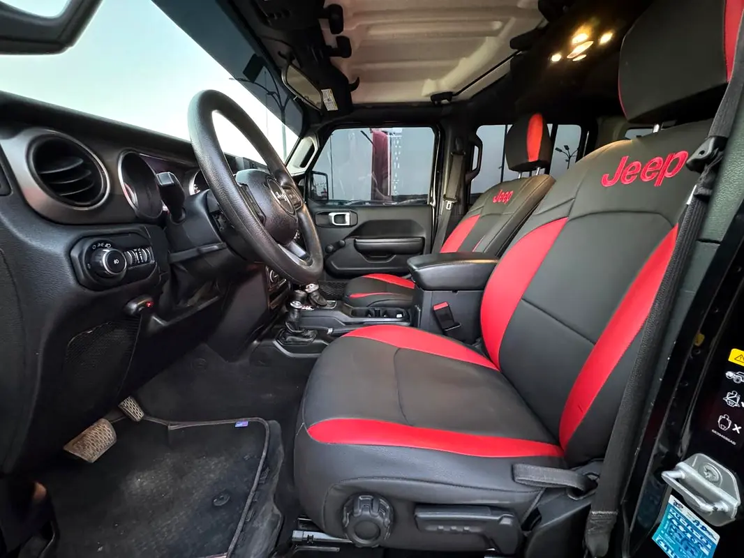 Car Image 2021 JEEP WRANGLER Rubicon