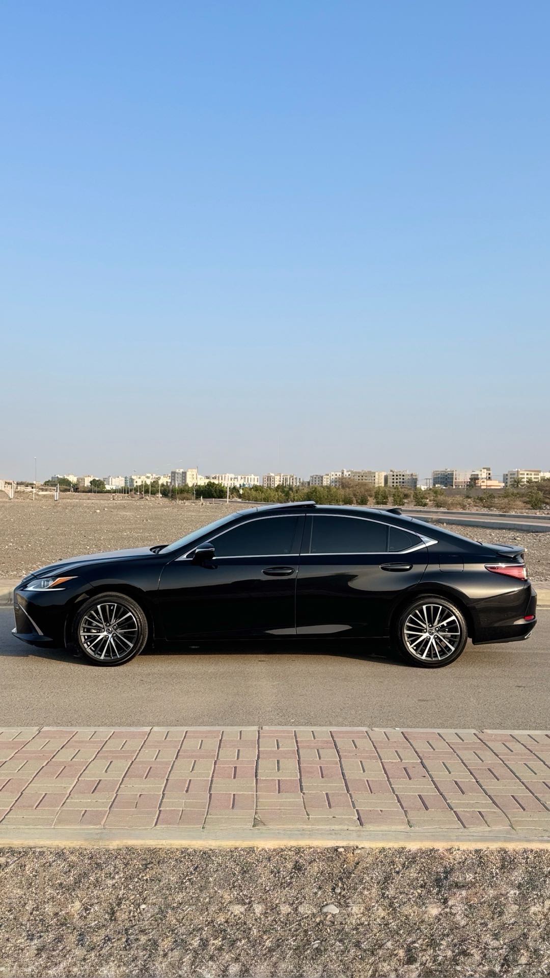 Car Image 2024 LEXUS ES 350