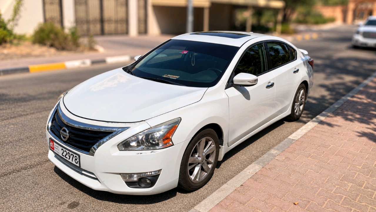 Car Image 2014 NISSAN ALTIMA SL