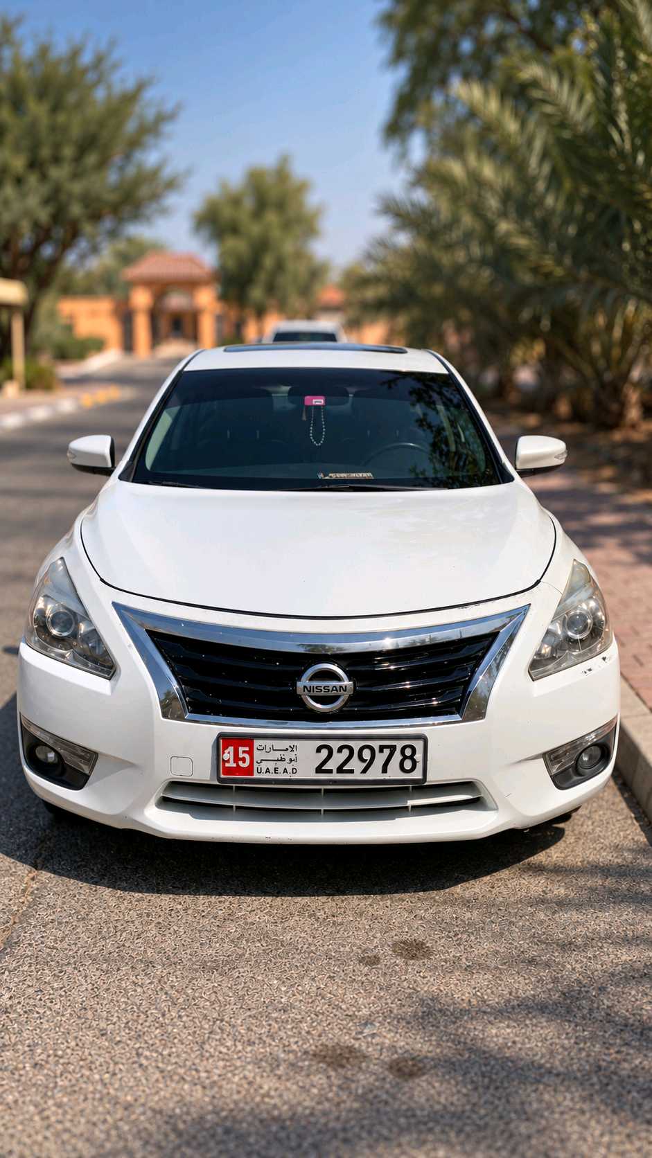 Car Image 2014 NISSAN ALTIMA SL