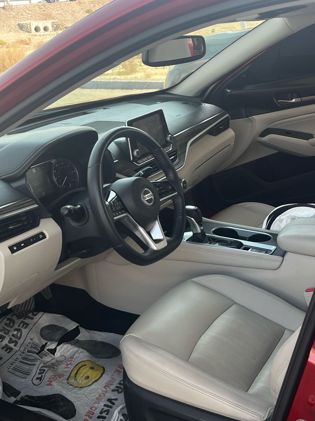 Car Image 2019 NISSAN ALTIMA Platinum 
