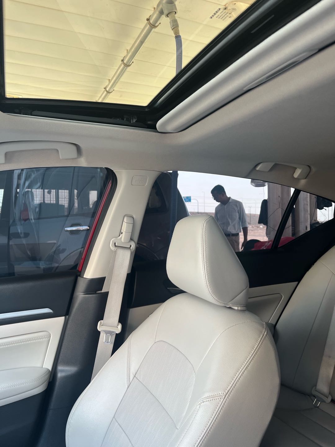 Car Image 2019 NISSAN ALTIMA Platinum 