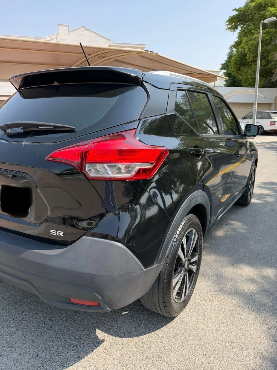 Car Image 2019 NISSAN KICKS 