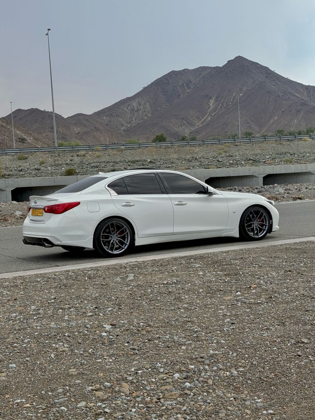 Car Image 2015 INFINITI Q Q50