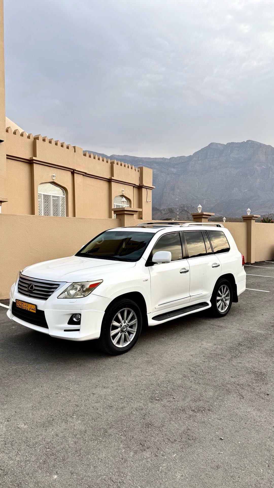 LEXUS LX 570 Luxury 2010