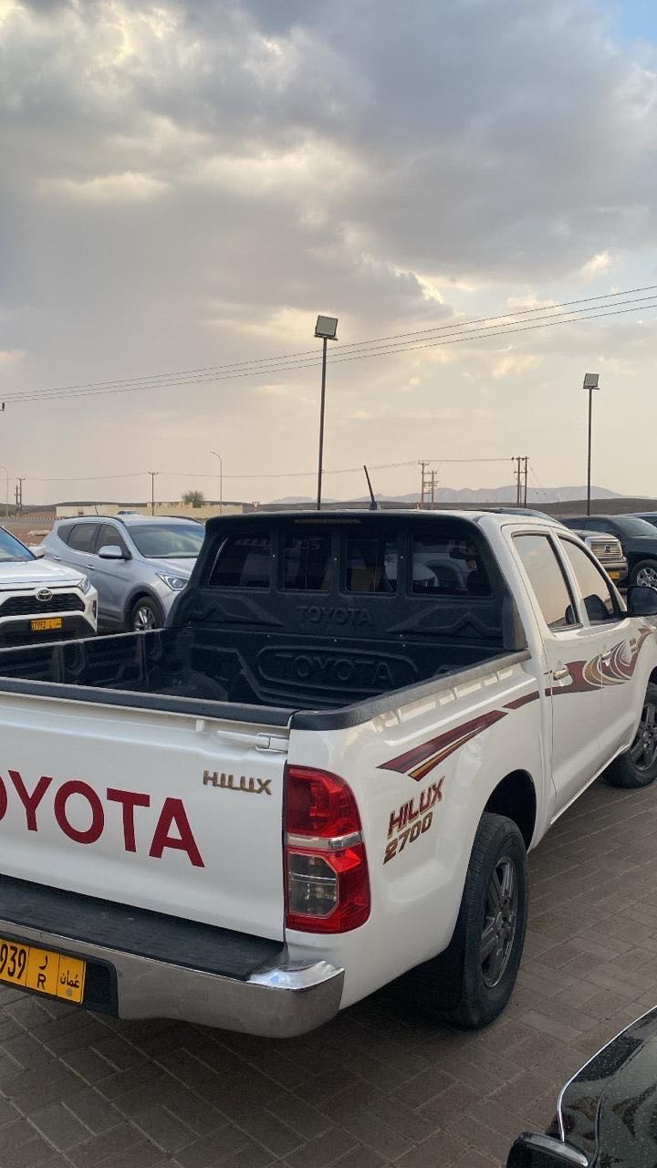 Car Image 2014 TOYOTA HILUX 2.7