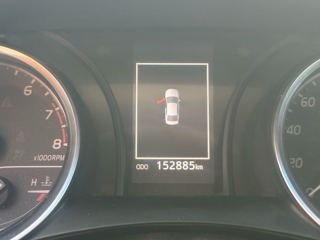 Car Image 2018 TOYOTA CAMRY LE
