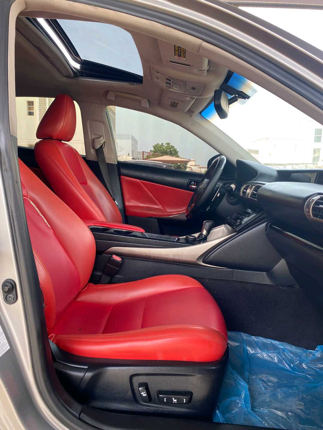 Car Image 2014 LEXUS IS 250