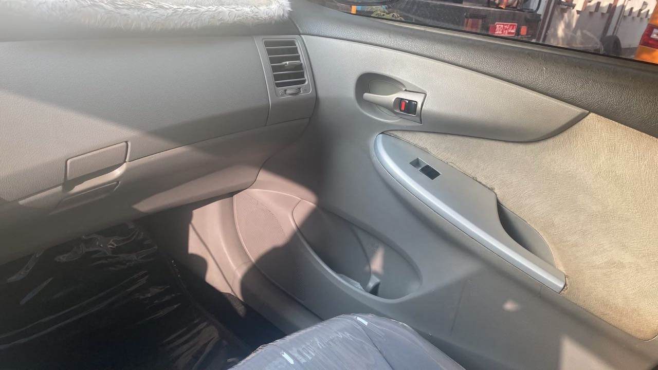 Car Image 2009 TOYOTA COROLLA GLI