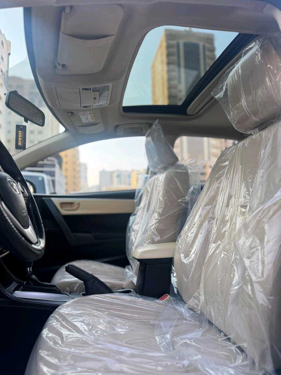 Car Image 2019 TOYOTA COROLLA XLI