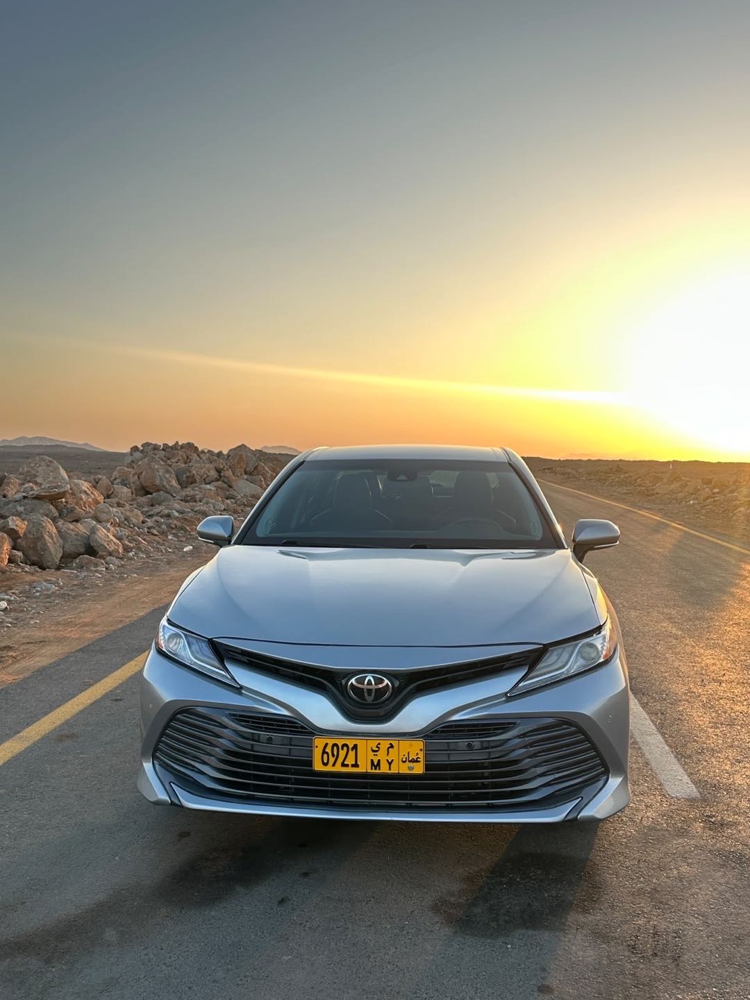 Car Image 2018 TOYOTA CAMRY XLE