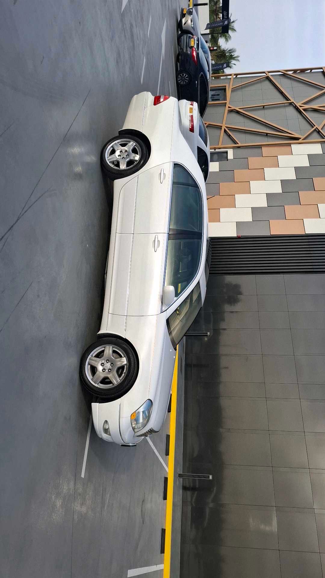 Car Image 2001 LEXUS LS 430 1/2 Ultra