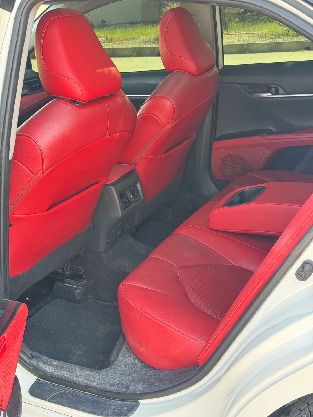 Car Image 2020 TOYOTA CAMRY XSE