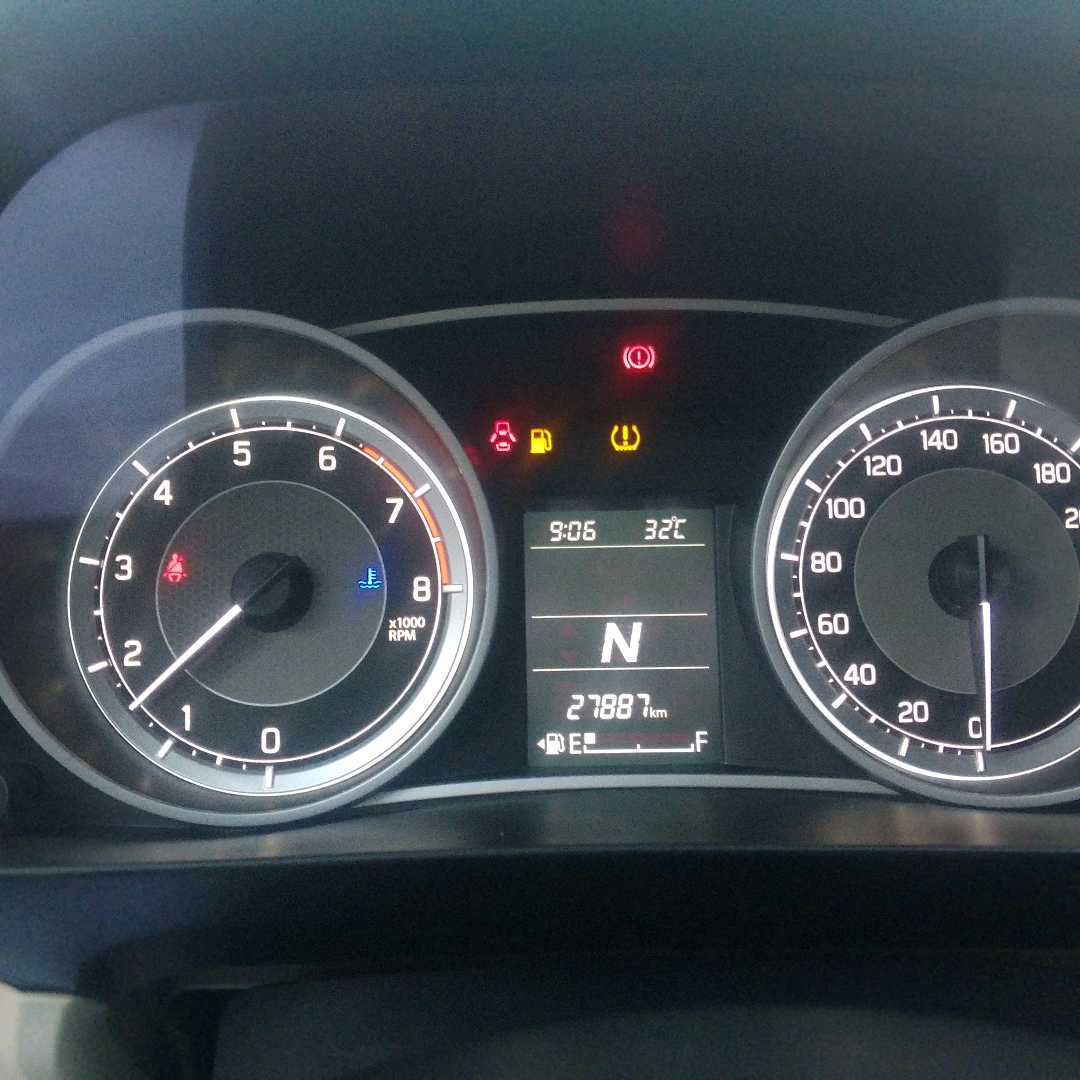 Car Image 2025 SUZUKI DZIRE VXi