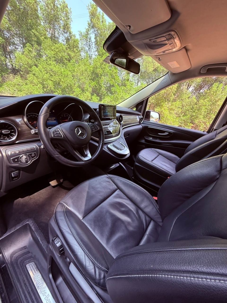 Car Image 2021 MERCEDES V Class 