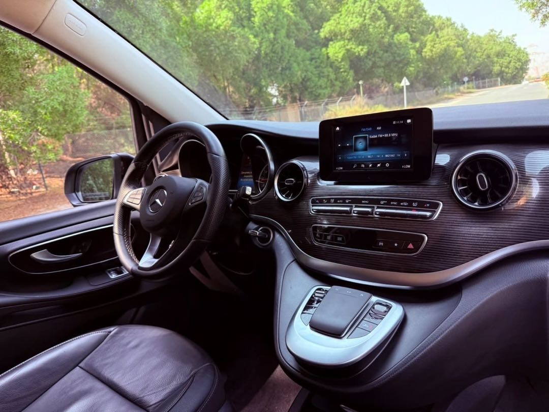 Car Image 2021 MERCEDES V Class 