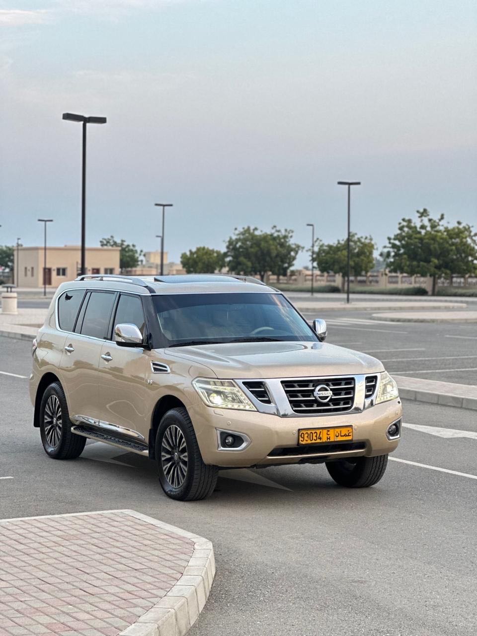 Car Image 2014 NISSAN PATROL Platinum